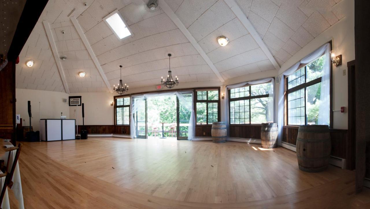 Summit Lodge Килингтън Екстериор снимка