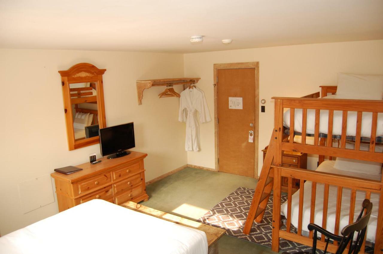 Summit Lodge Килингтън Екстериор снимка