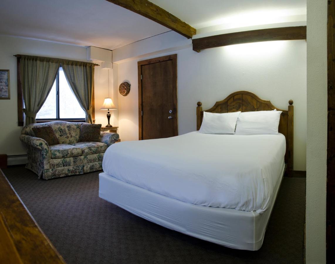 Summit Lodge Килингтън Екстериор снимка